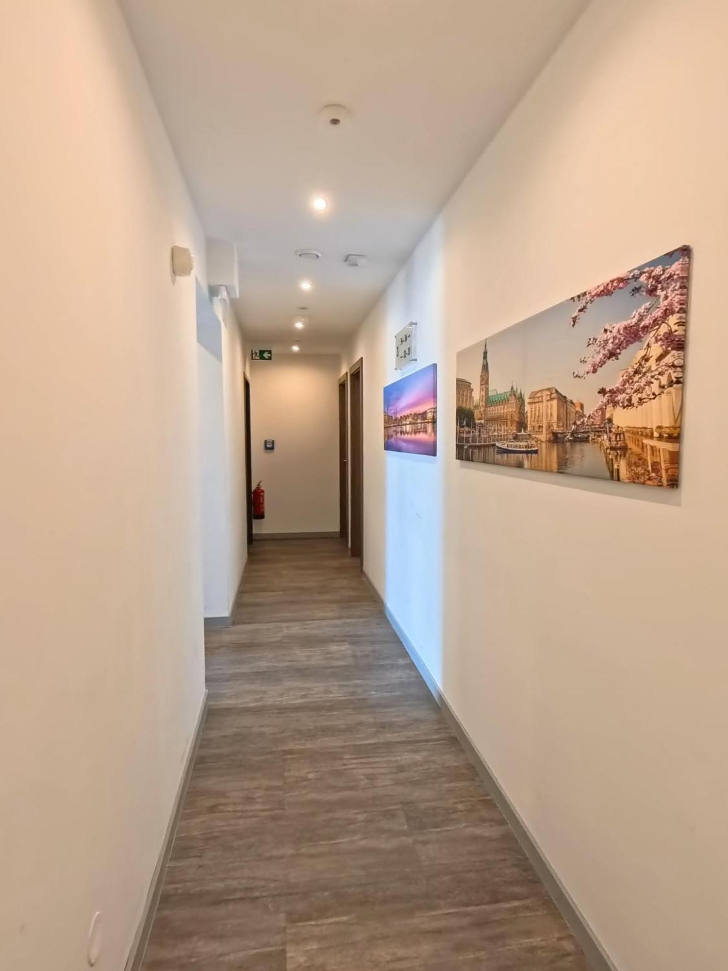 Novera Aparthotel Гамбург Экстерьер фото